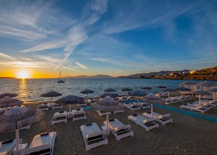 Mykonos Bay & 4* Mykonos Town