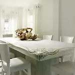 Mykonos Bay & Hotell 4*