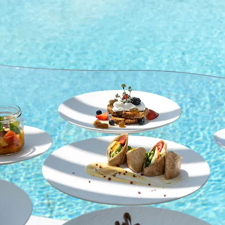 Mykonos Bay & 4*