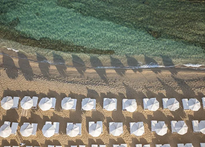 Mykonos Bay & מלון