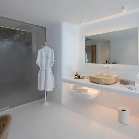 Mykonos Bay & Hotel 4*