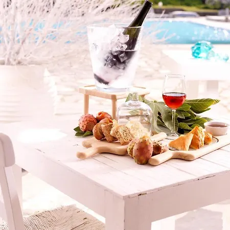 Mykonos Bay & Otel 4*