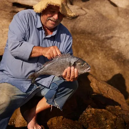 מלון Mykonos Bay & 4*