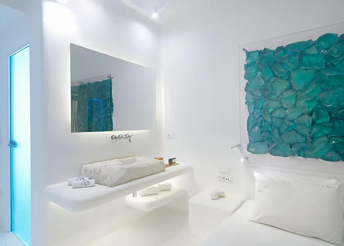 Mykonos Bay & Mykonos Town